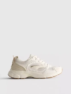 Sneakers met grof gaaspaneel