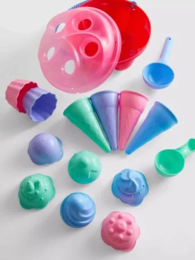 Speelset met ijsvormpjes voor op het strand