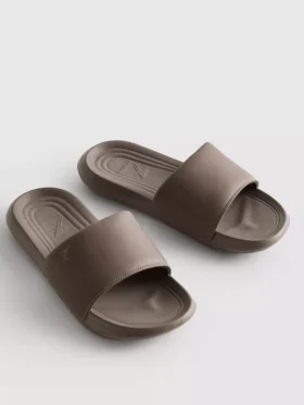 Sportieve vrijetijds-slippers