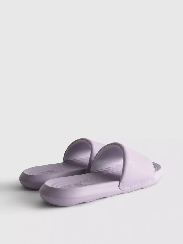 Sportieve vrijetijds-slippers