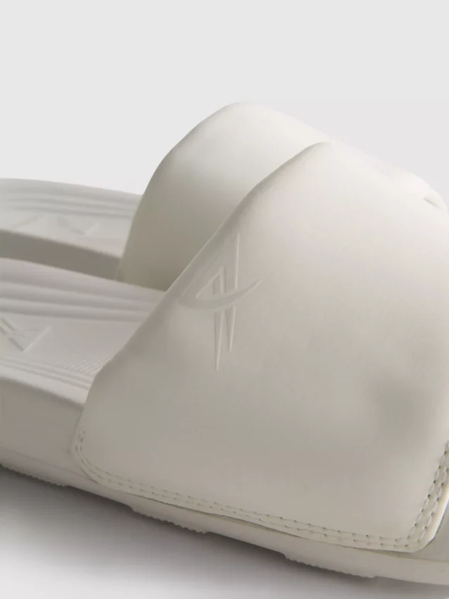 Sportieve vrijetijds-slippers
