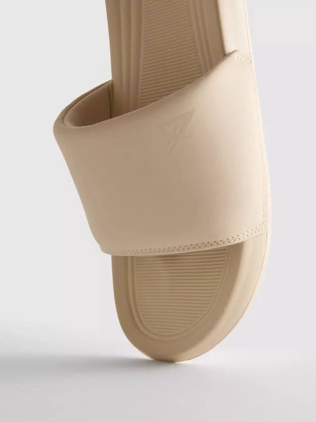 Sportieve vrijetijds-slippers
