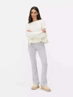 Sportlegging met hoge taille en uitlopende pijpen