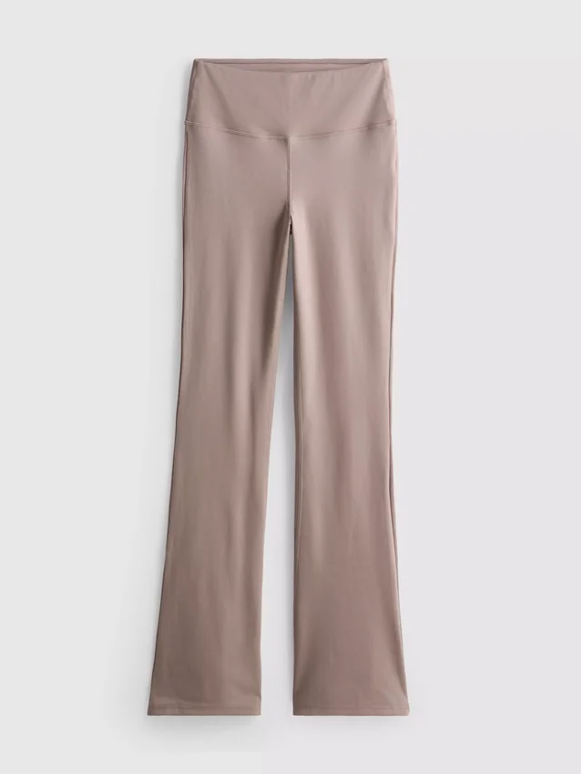 Sportlegging met hoge taille en uitlopende pijpen