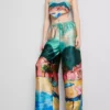 Strandbroek van satijn met landschappelijke print