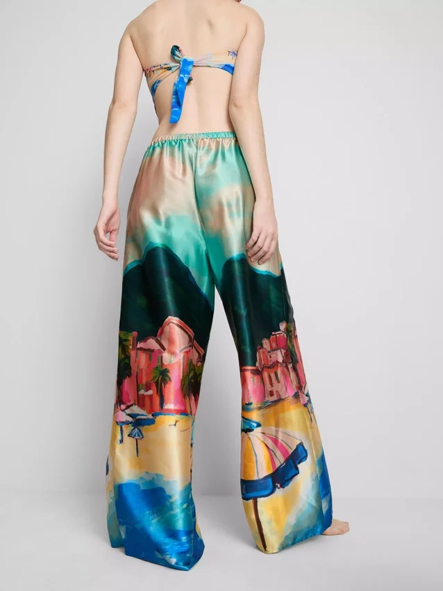 Strandbroek van satijn met landschappelijke print