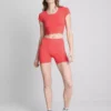 Superzachte cropped top met ronde hals