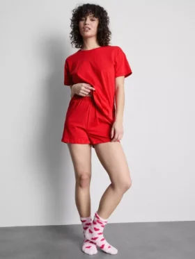 T-shirt- en shorts-pyjama