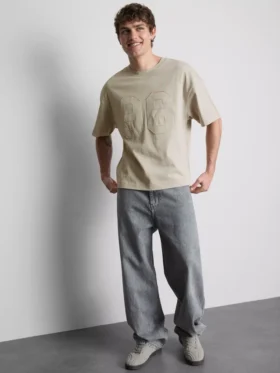 T-shirt met applicatienummer