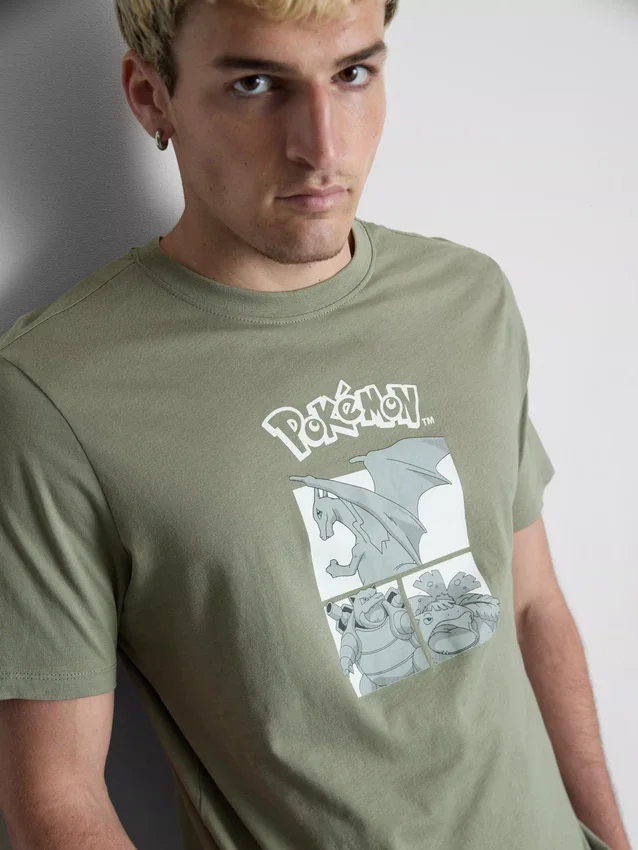 T-shirt met Pokémon-print