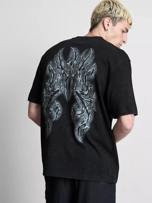 T-shirt met print op de rug