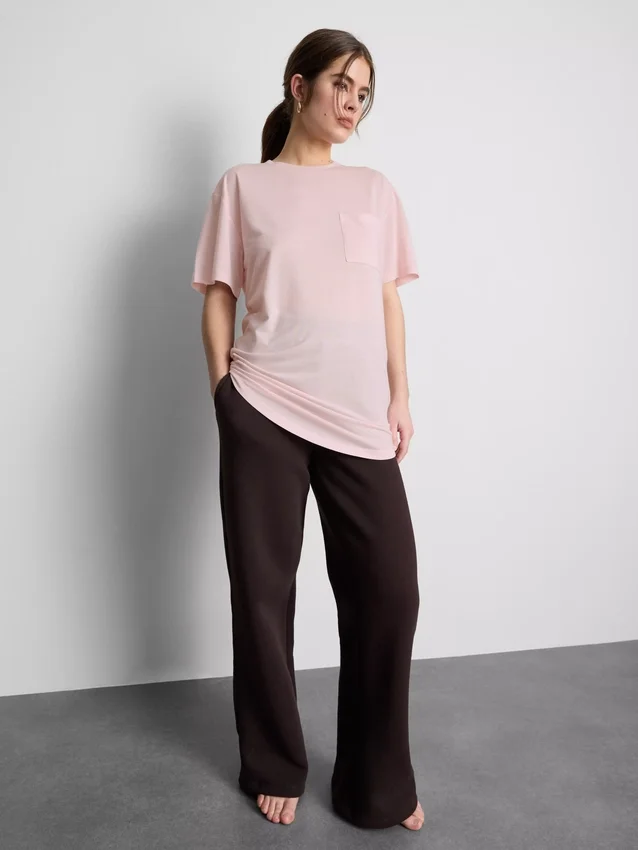 T-shirt met ronde hals en verlengd model