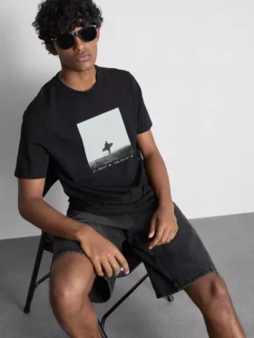 T-shirt met surferfoto