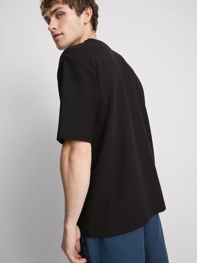 T-shirt met textuur en boxy pasvorm
