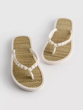 Teenslippers met zeegras-effect