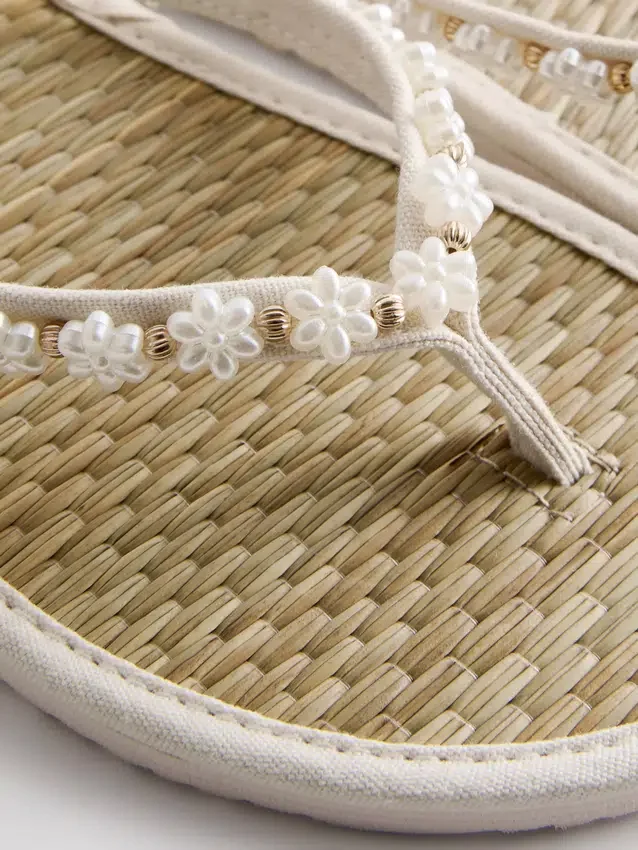 Teenslippers met zeegras-effect