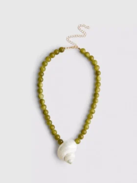 The Edit-ketting met kralen en schelpjes