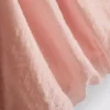 The Edit met drapering met halterhals en luchtdoorlatende blouse