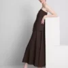 The Edit midi-jurk van linnenmix met gelaagde rok