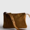 The Edit suède crossbodytas met omgeslagen rand