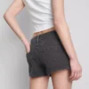 The Primark Scene | Katoenen denim micro-short met studs
