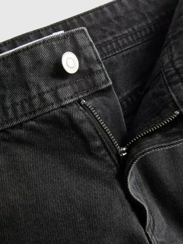 The Primark Scene | Katoenen denim micro-short met studs