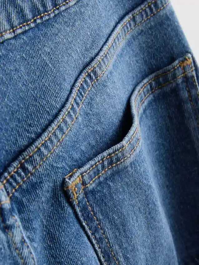The Primark Scene | laag uitgesneden jeans met rechte pijpen