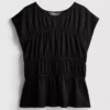 Top met gelaagde rand