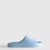 Voorgevormde badslippers