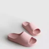 Voorgevormde badslippers