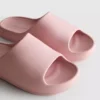 Voorgevormde badslippers
