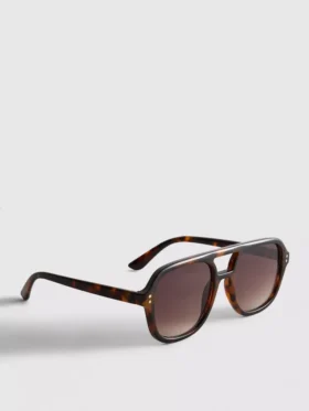 Zonnebril in Aviator-stijl