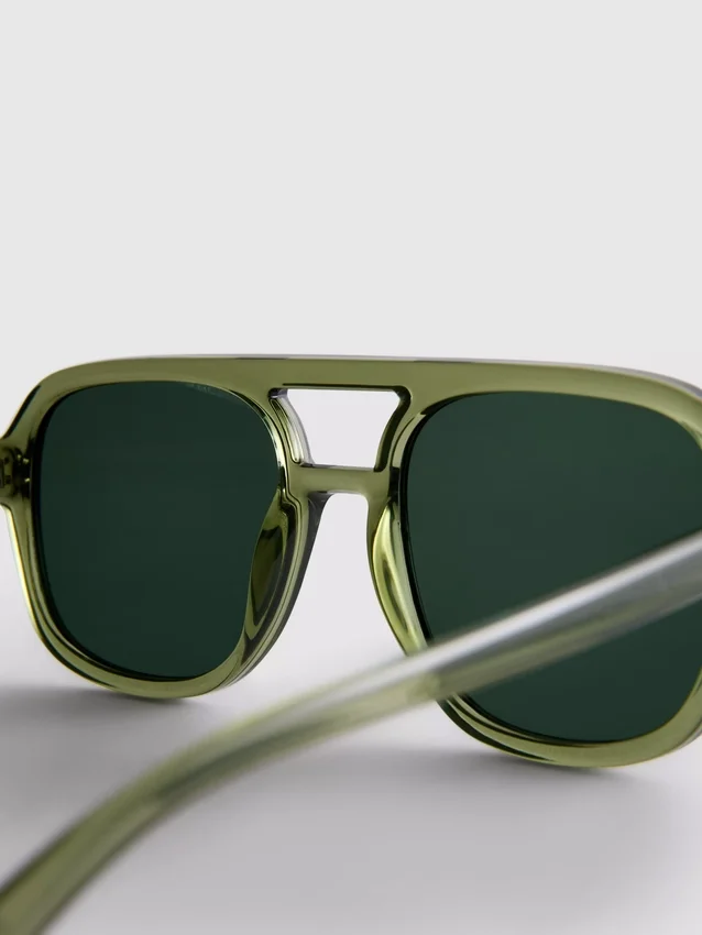 Zonnebril in Aviator-stijl