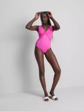 Zwempak met twist-effect