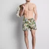 Zwemshort met jungleprint en structuur