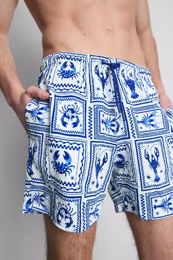 Zwemshort met textuur van mediterrane tegels